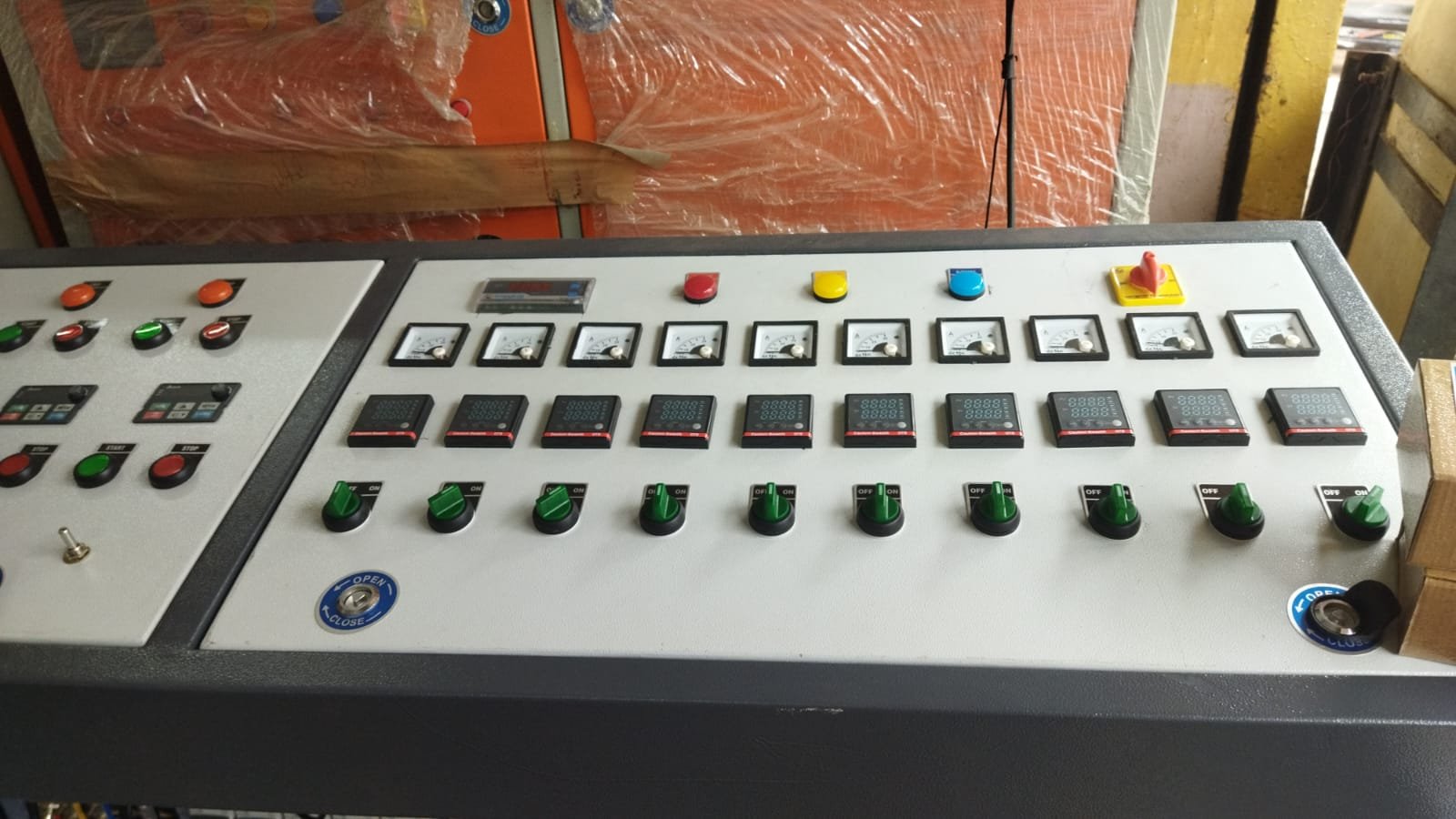 WhatsApp Image 2025-08-08 at 18.35.07 (1)